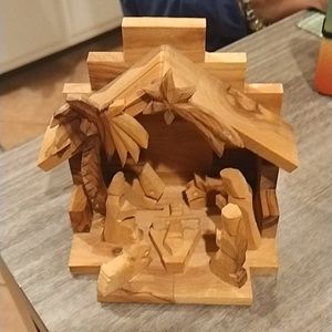 Holy land market nativity set